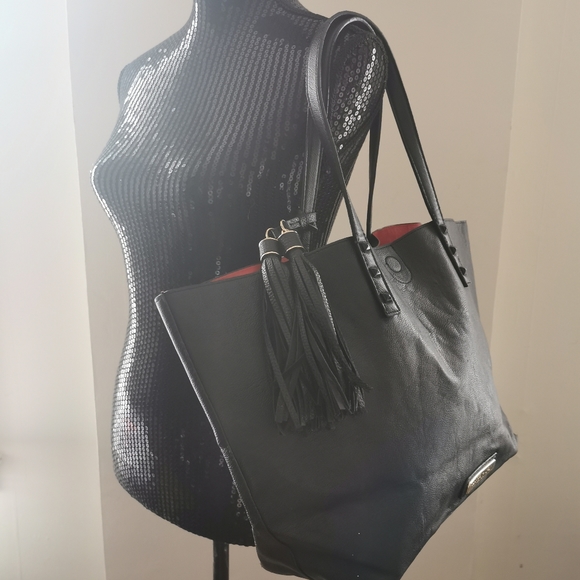 Olivia + Joy Black & Red Tote Bag - Picture 4 of 15